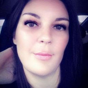 Meet your Posher, Elena